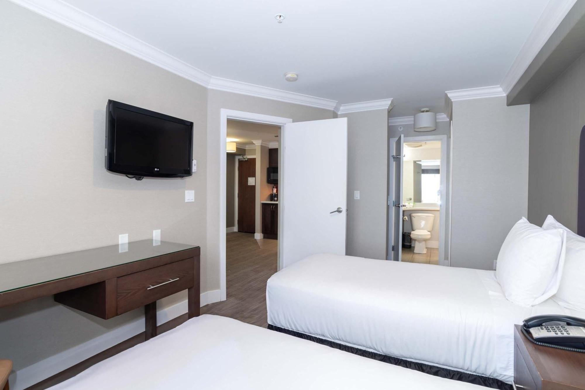 Sandman Hotel And Suites Abbotsford Eksteriør billede